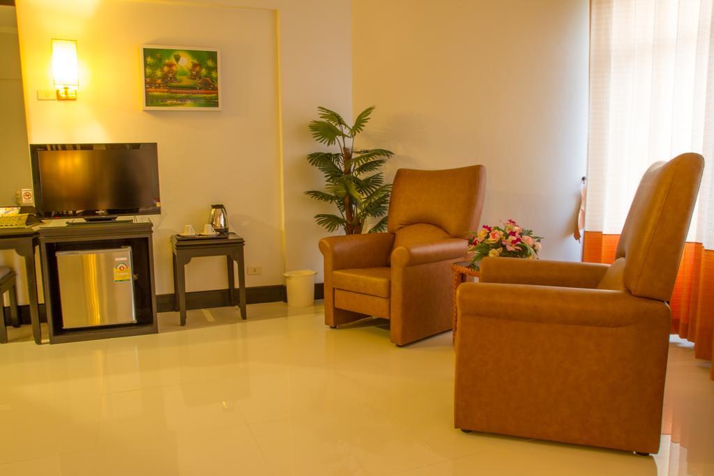 Asawann Hotel Nongkhai Нонгкхай Экстерьер фото