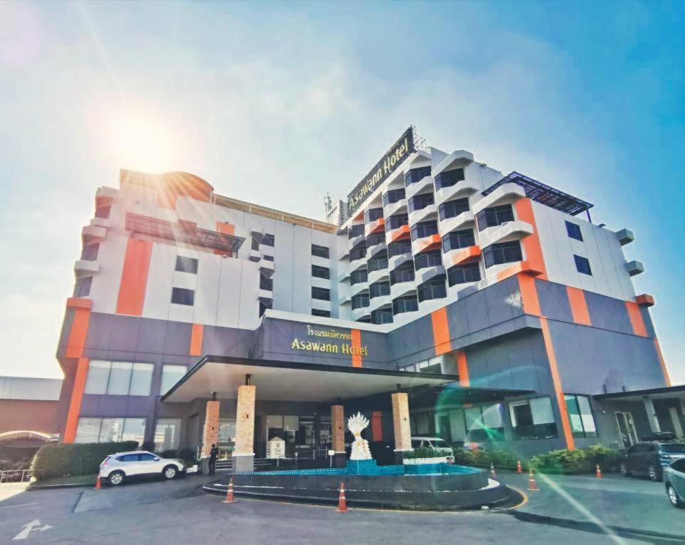 Asawann Hotel Nongkhai Нонгкхай Экстерьер фото